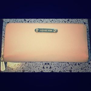 Michael Kors Jet Set Wallet
